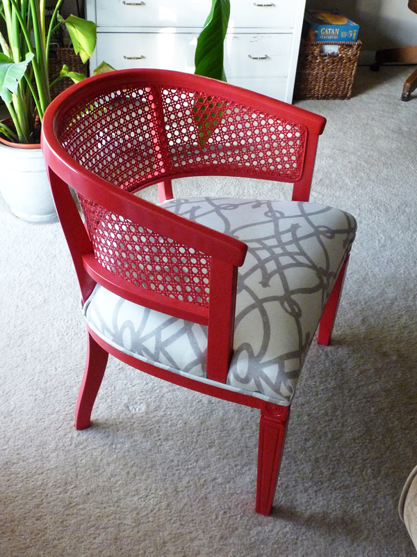 Em for Marvelous - DIY yard sale furniture
