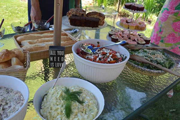 Picnic food