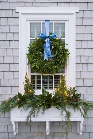 window box wreath