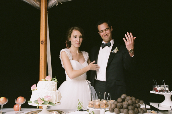 funny wedding photo