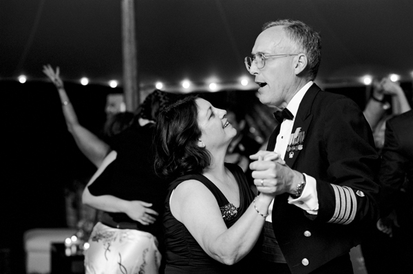 parents dancing