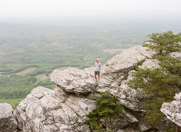 moore's wall hanging rock state park