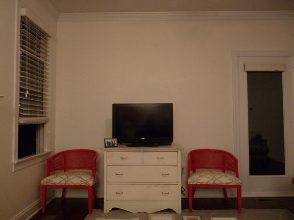gallery-wall-before