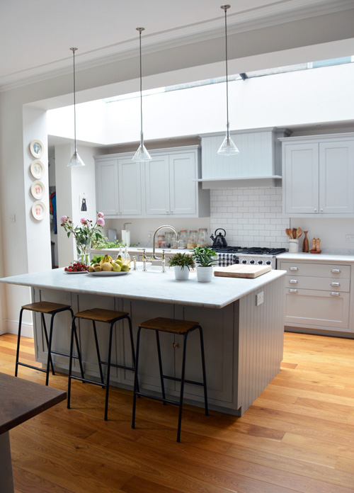modern-glass-kitchen