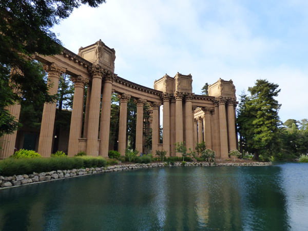 palace-of-fine-arts-lagoon