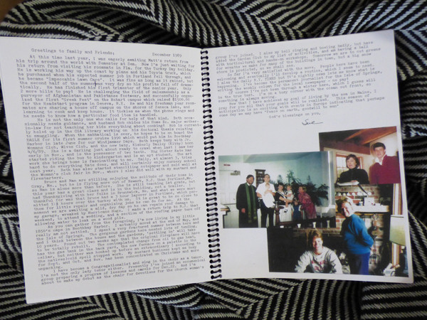 christmas-family-newsletter-book