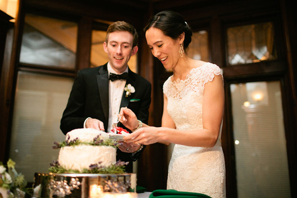 cutting-the-cake