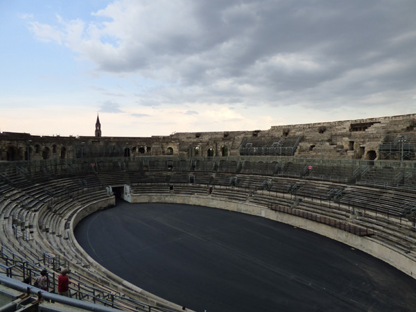 nimes-arena