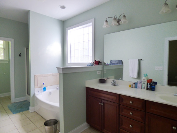 blue-bathroom