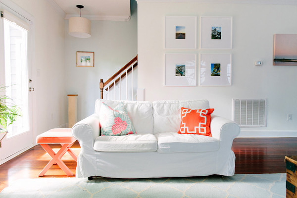 coral-living-room